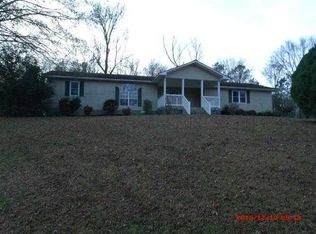 192 Town Springs Rd, Blountsville, AL 35031