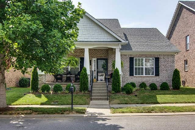 2nd image of 210 Schoolpath Ln