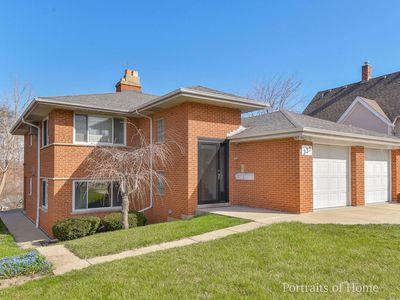 332 Maple Ave, Downers Grove, IL, 60515