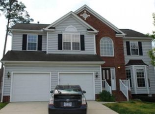 100 Equestrian Ct, Cary, NC 27513