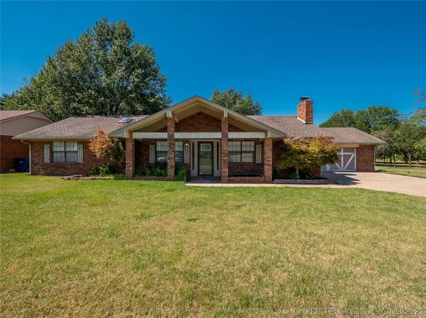 1807 Nightingale Cir, McAlester, OK 74501