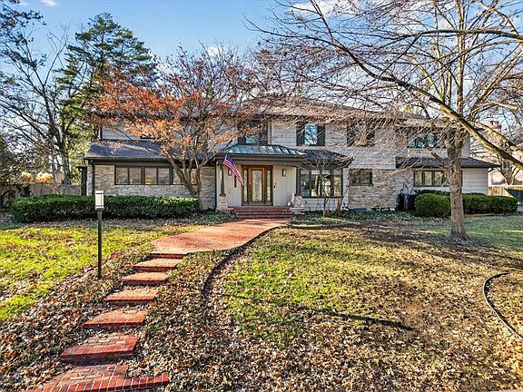 2nd image of 6440 Overbrook Rd