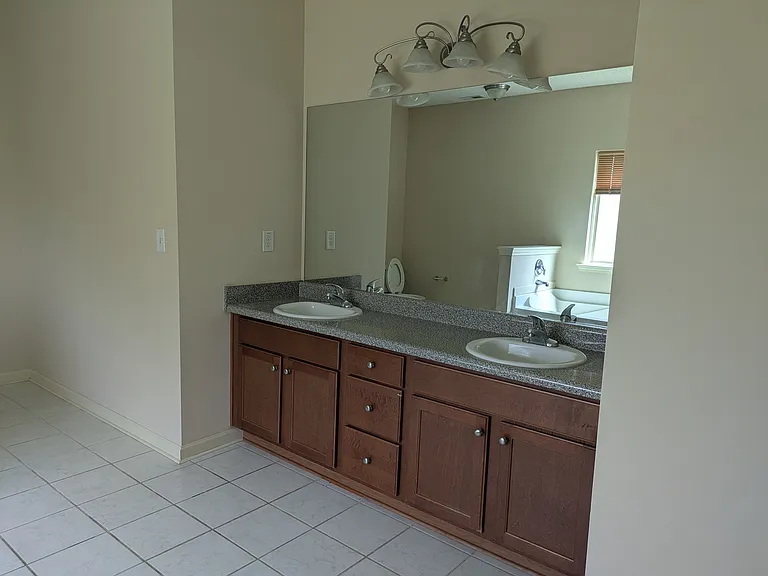 108 Blue Spruce Dr — Photo 19