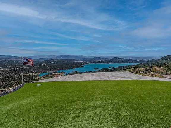 2nd image of 2286 Deer Valley Road