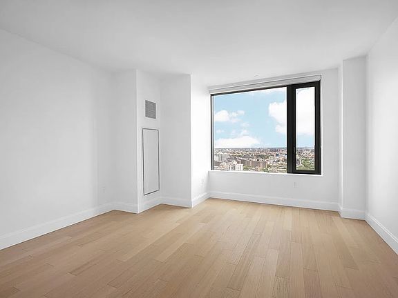 2nd image of 10 City Point APT 30M