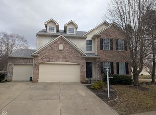 18690 Round Lake Rd, Noblesville, IN 46060