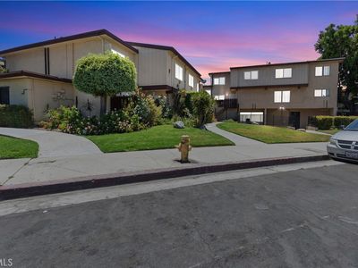 7320 Lennox Ave UNIT F1, Van Nuys, CA, 91405