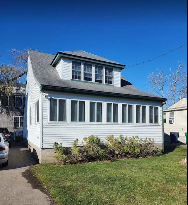 16 Meadow Pond Rd