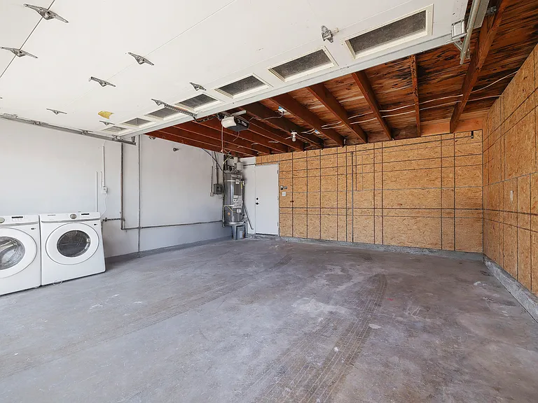 5019 Ensign St — Photo 34