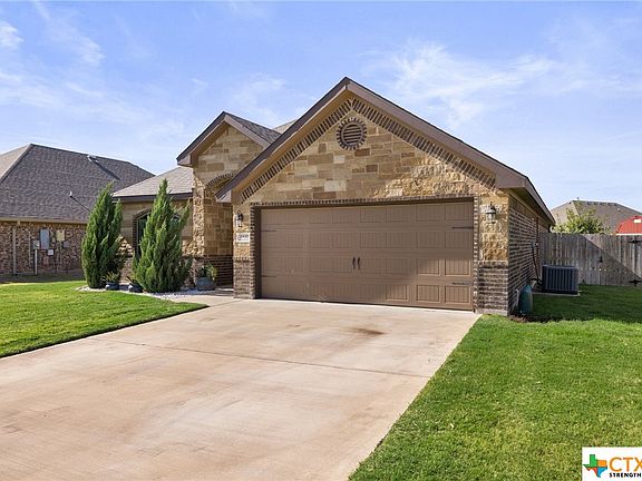 3rd image of 2602 Paisley Dr