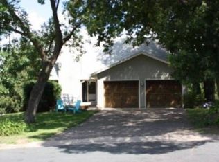 205 Lilac Ln, Shoreview, MN 55126