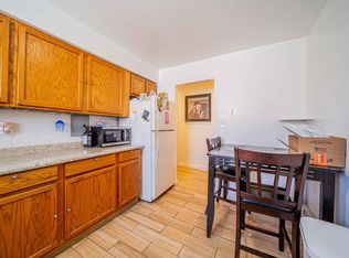 5431 N Lincoln Ave APT 302, Chicago, IL 60625