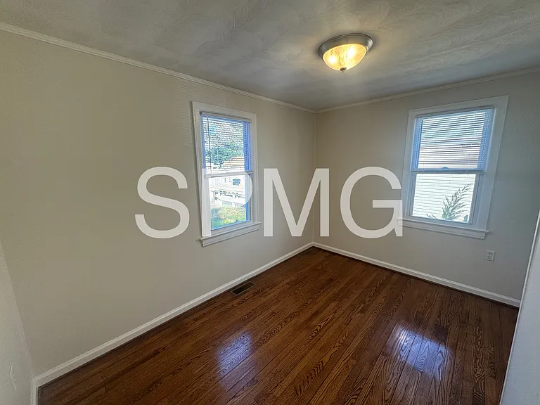 3126 Yardley Dr NW — Photo 11