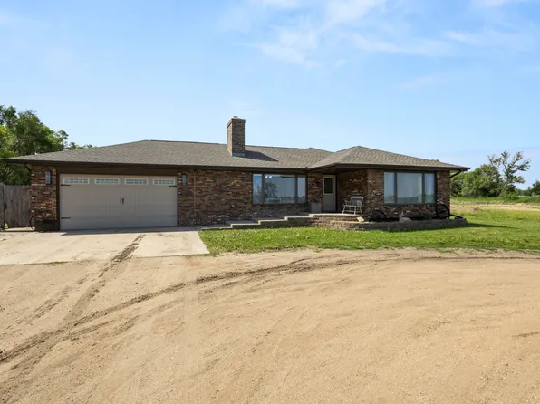 1028 Rappala Ct, Lake Norden, SD 57248