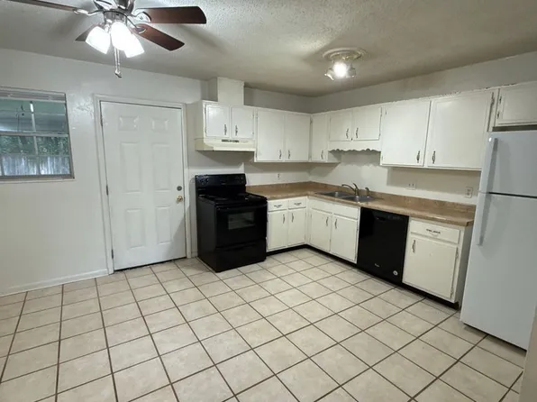 2410 Clemons Rd, 2410 Clemons Rd #A, Tallahassee, FL 32303