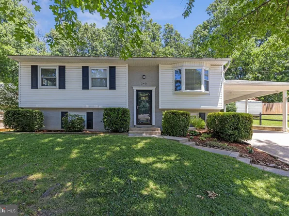 240 Rolling Rd, Gaithersburg, MD 20877