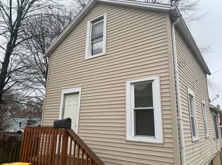 157 Bridge St, Joliet, IL 60435