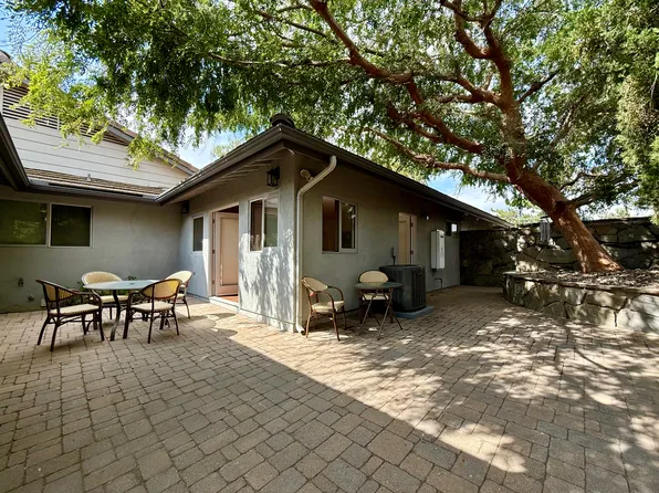 1105 Mesita Rd, Pasadena, CA 91107