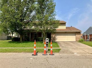 8711 Watergate Dr, Dayton, OH 45424