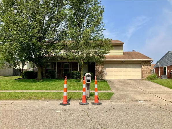 8711 Watergate Dr, Dayton, OH 45424