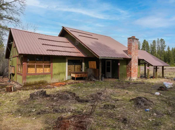 36625 N Milan Elk Rd, Chattaroy, WA 99003