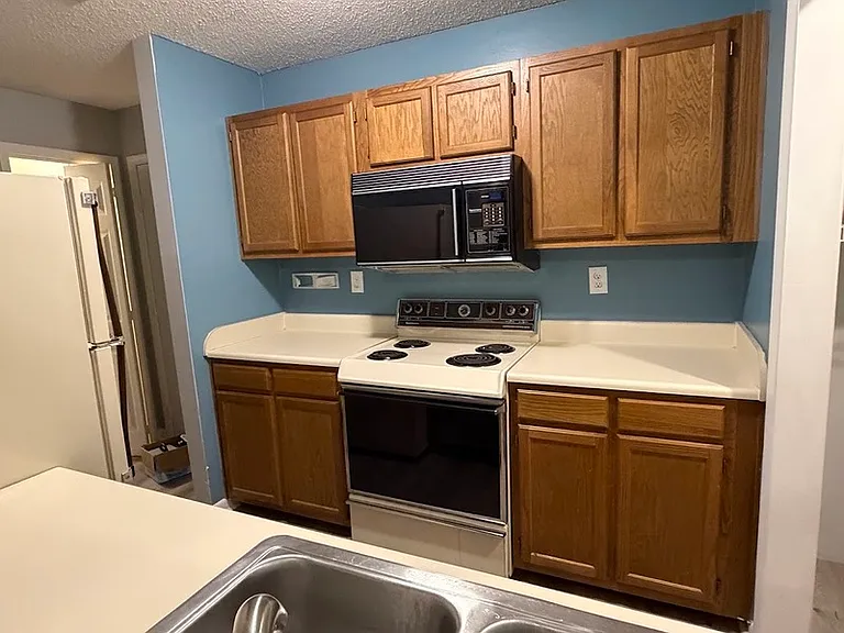 4947 Seven Pine Cir NW #4947 — Photo 6