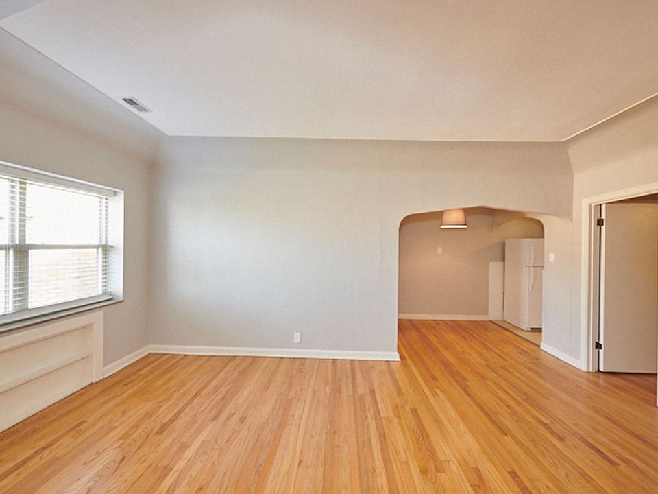 1st image of 5835 Lindenwood Ave APT 2N