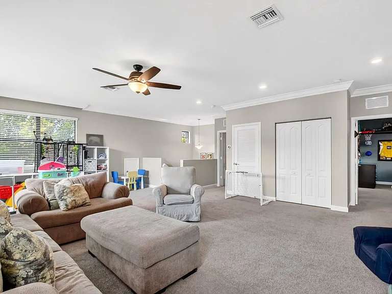 9062 Gulf Cove Dr — Photo 36