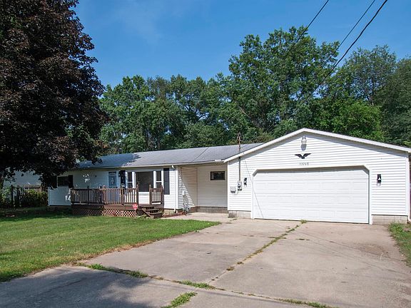 3rd image of 53268 Stryker St