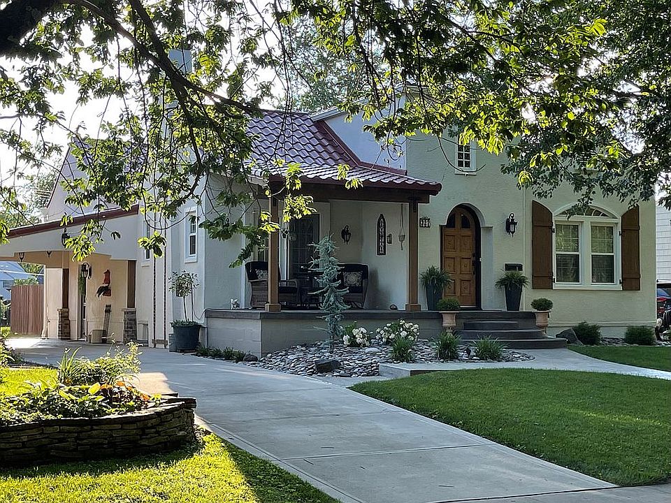 1st image of 327 Calvin Blvd