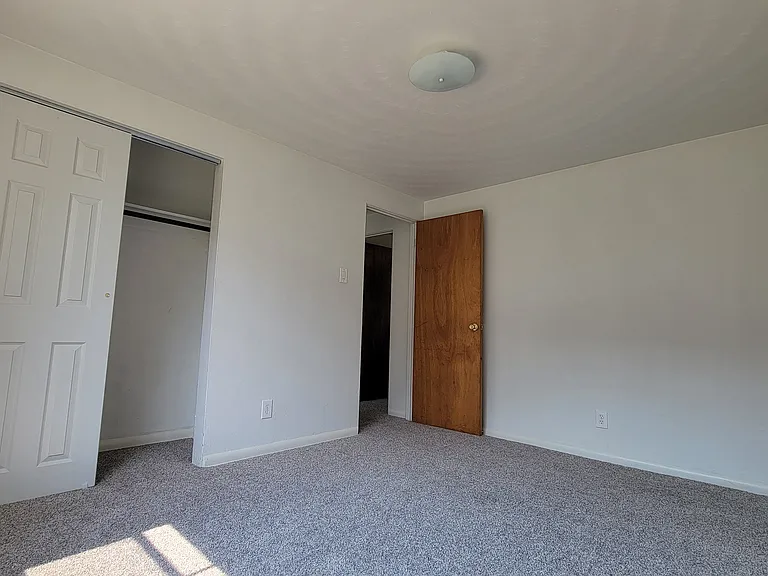 767 Miller Ct — Photo 8