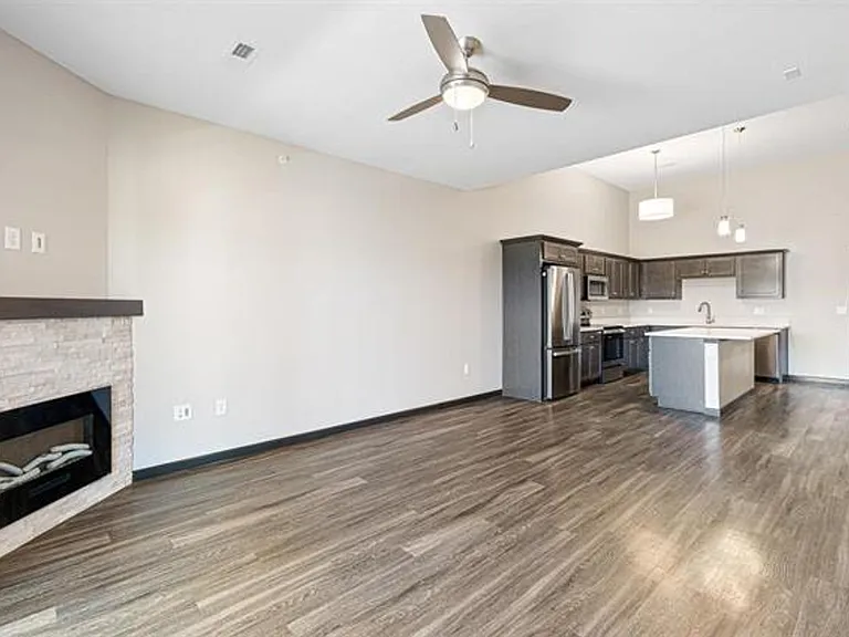 2875 Spring Rose Cir — Photo 8