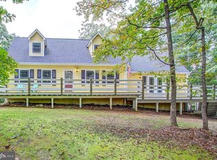 4644 Morgans Bluff Dr, Marshall, VA 20115