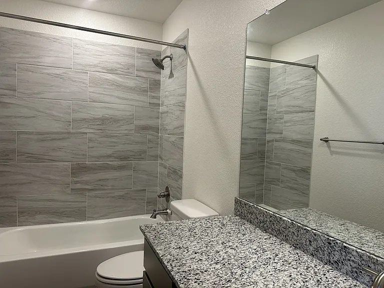 5903 Betty Lou Dr #B — Photo 7