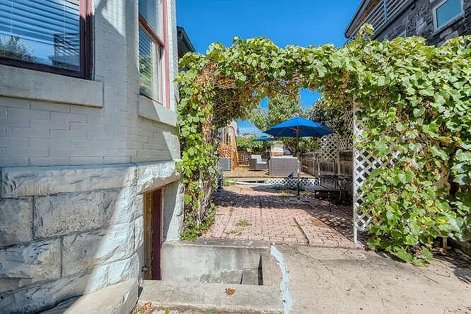 3247 W 19th Ave — Photo 26