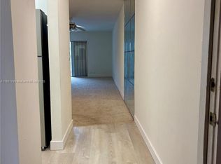 300 Golden Isles Dr APT 317, Hallandale Beach, FL 33009