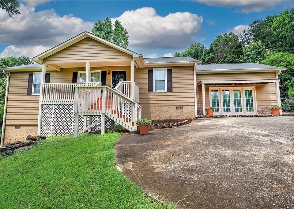 1st image of 427 Jewell Cole Rd