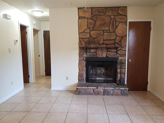 2nd image of 1363 Jasma Ln Unit A