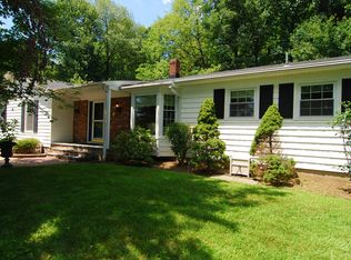 24 W Valley Brook Rd, Long Valley, NJ 07853