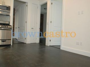 95 India St APT 1A, Brooklyn, NY 11222