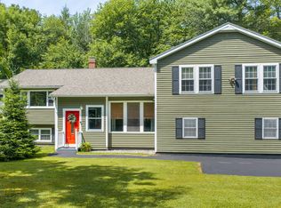 2 Little Brook Dr, Falmouth, ME 04105