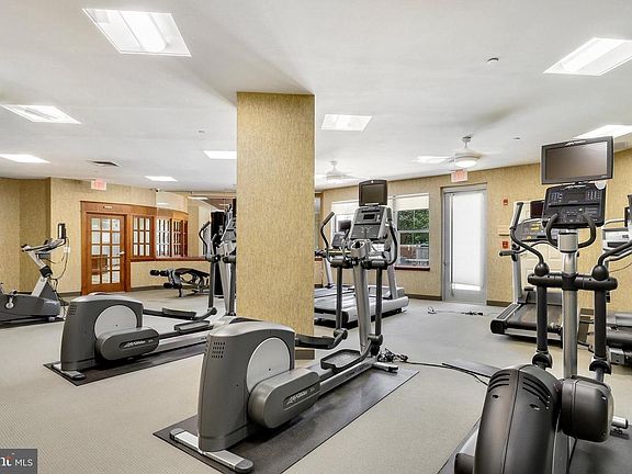 4th image of 11800 Sunset Hills Rd Unit 726