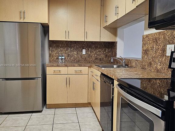 4th image of 8005 SW 107th Ave APT 305