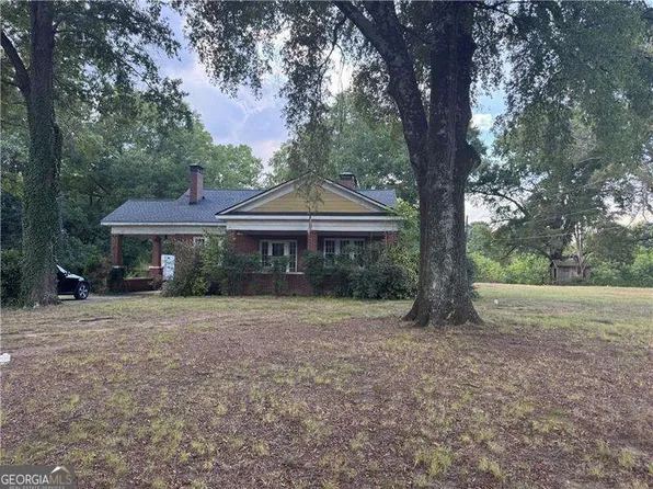 523 Old Tennessee Hwy NE, White, GA 30184