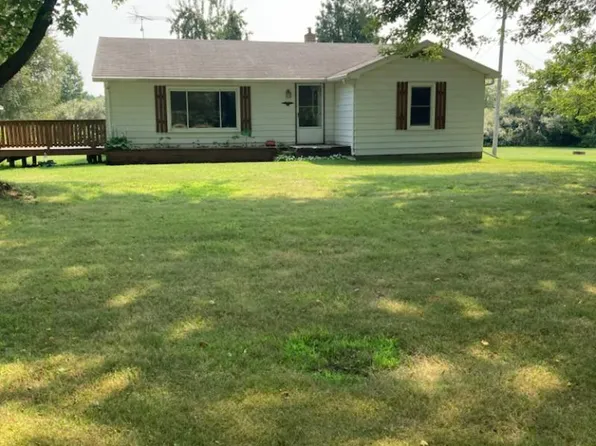 4362 Millis Rd #R, North Branch, MI 48461
