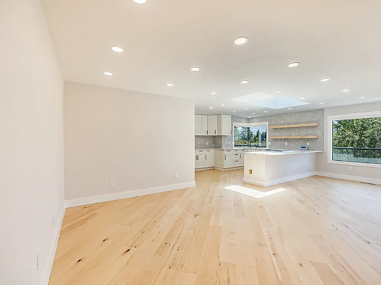 4634 Lighthouse Dr NE — Photo 40