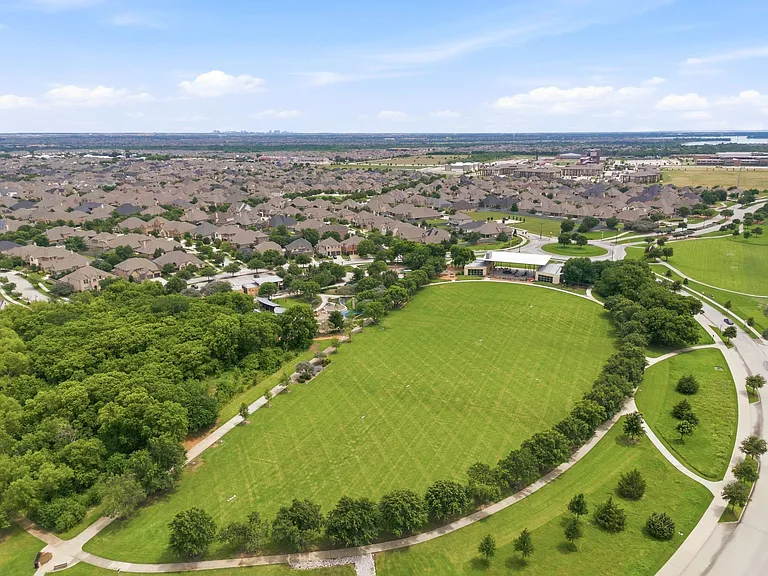 Greenspaces & walking trails with pocket parks throughout the community.