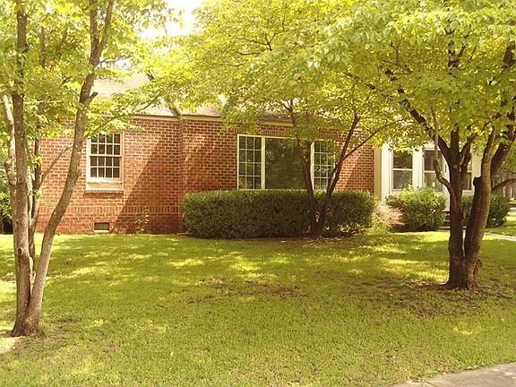 4th image of 101 W Sultana Dr