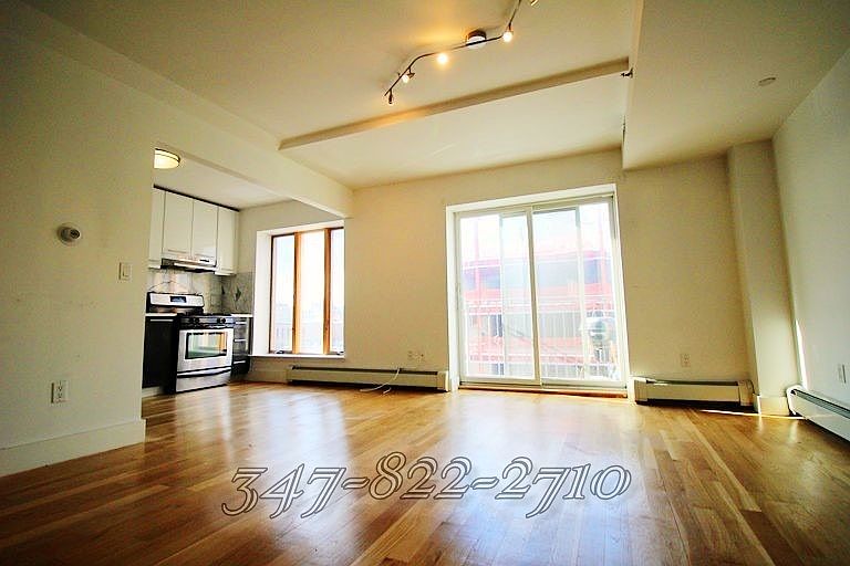 1st image of 279 Lee Ave Bsmt 2