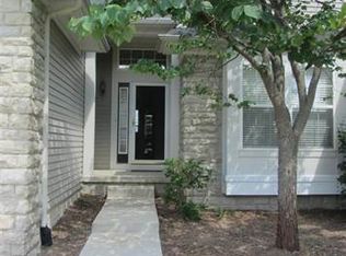 128 Burwyck Park Dr, Saline, MI 48176